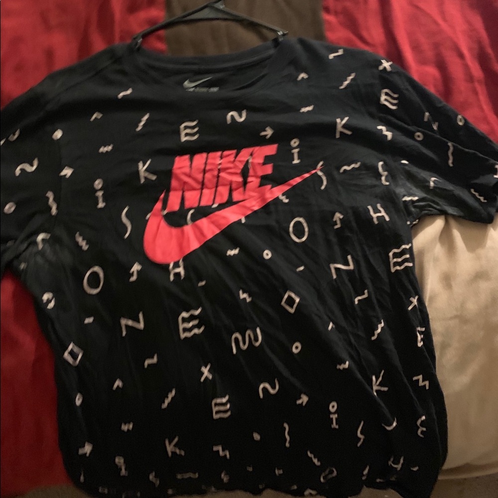 Nike T-shirt
